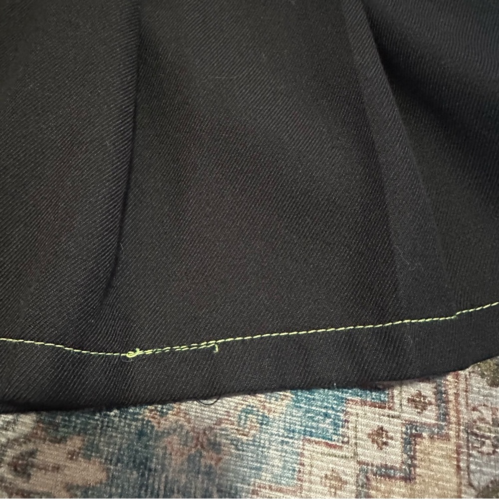 Royal Bones By Tripp Black & Lime Green Lace-Up Skirt Size XL - Picture 4 of 8